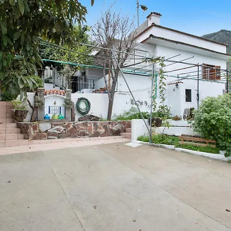 Villa Alejo *