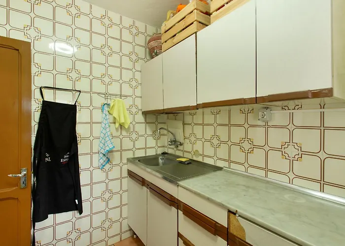 Alejo Villa *